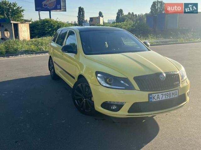 Желтый Шкода Октавия, объемом двигателя 1.98 л и пробегом 212 тыс. км за 7900 $, фото 4 на Automoto.ua