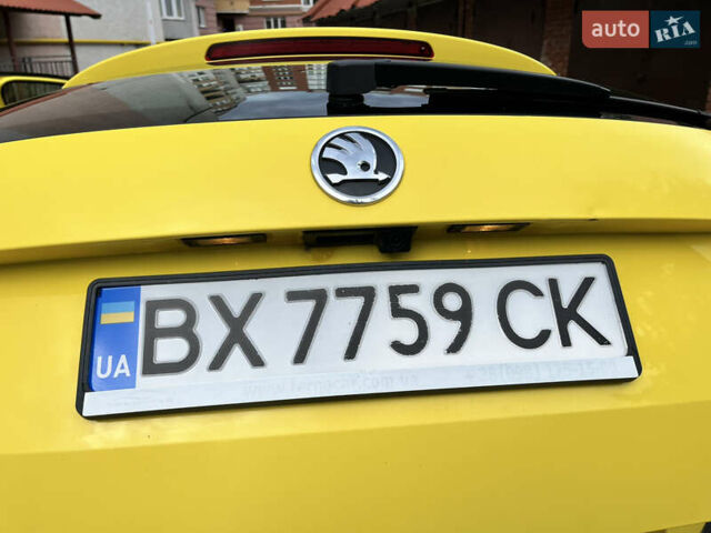 Желтый Шкода Октавия, объемом двигателя 1.6 л и пробегом 254 тыс. км за 8500 $, фото 9 на Automoto.ua