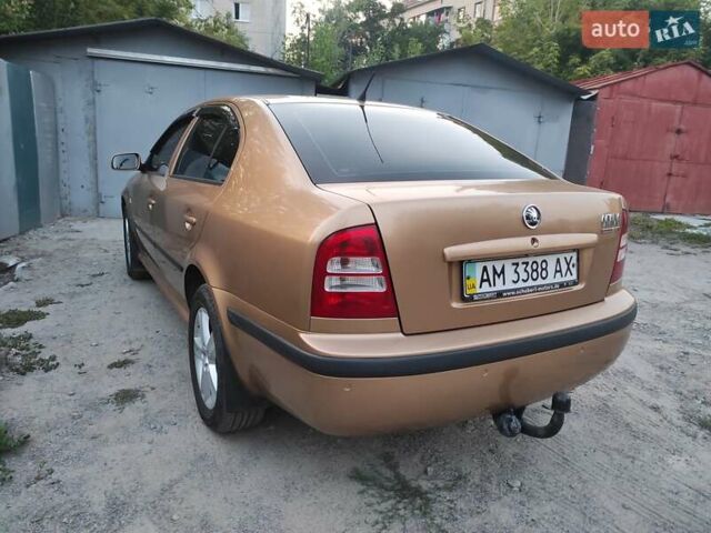 Желтый Шкода Октавия, объемом двигателя 1.98 л и пробегом 149 тыс. км за 5800 $, фото 12 на Automoto.ua