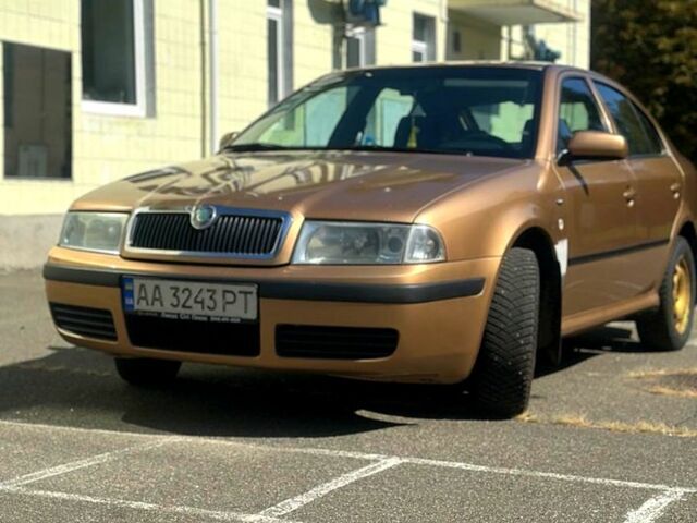 Шкода Октавия 2001 в Киеве на Automoto.ua Желтый Шкода Октавия, объемом двигателя 2 л и пробегом 199 тыс. км за 4300 $, фото 1 на Automoto.ua