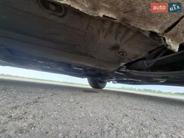 Желтый Шкода Октавия, объемом двигателя 1.6 л и пробегом 215 тыс. км за 4300 $, фото 43 на Automoto.ua