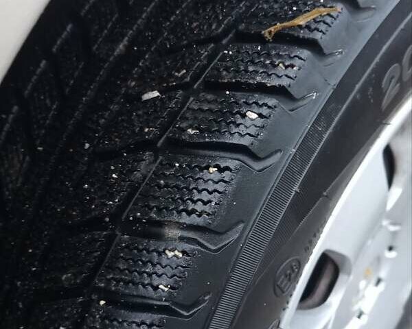 Желтый Шкода Октавия, объемом двигателя 1.6 л и пробегом 210 тыс. км за 4800 $, фото 10 на Automoto.ua