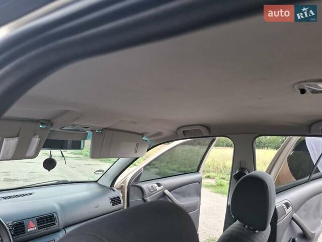 Желтый Шкода Октавия, объемом двигателя 1.6 л и пробегом 215 тыс. км за 4300 $, фото 34 на Automoto.ua