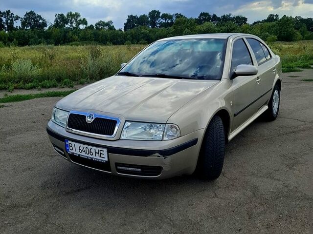 Жовтий Шкода Октавія, об'ємом двигуна 1.6 л та пробігом 210 тис. км за 5000 $, фото 1 на Automoto.ua