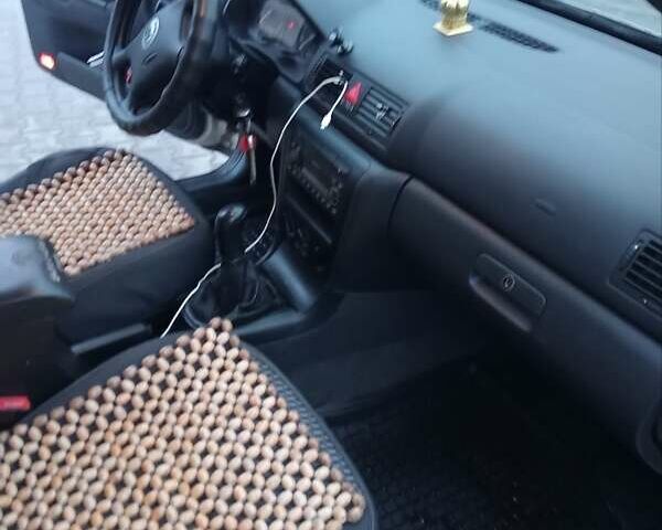 Желтый Шкода Октавия, объемом двигателя 1.6 л и пробегом 210 тыс. км за 4800 $, фото 11 на Automoto.ua