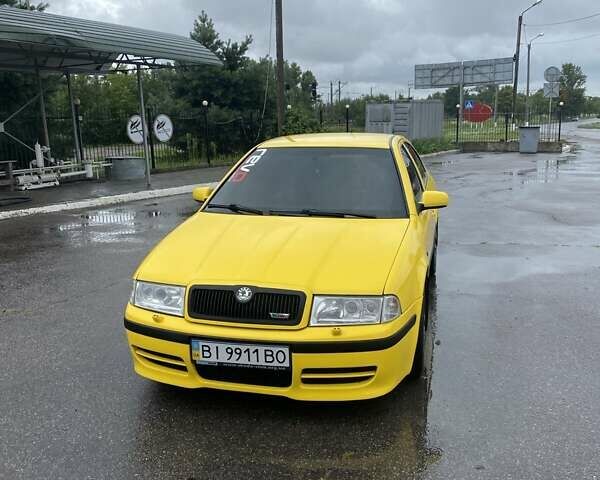 Желтый Шкода Октавия, объемом двигателя 1.78 л и пробегом 298 тыс. км за 5300 $, фото 5 на Automoto.ua