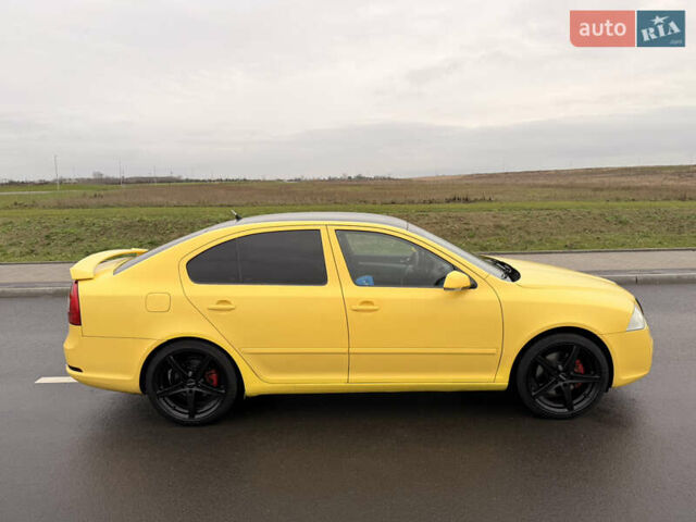 Желтый Шкода Октавия, объемом двигателя 1.97 л и пробегом 331 тыс. км за 6000 $, фото 5 на Automoto.ua