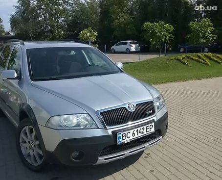 Сірий Шкода Октавія, об'ємом двигуна 0 л та пробігом 250 тис. км за 7000 $, фото 2 на Automoto.ua