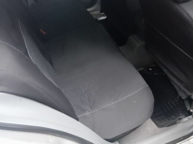 Серый Шкода Октавия, объемом двигателя 2 л и пробегом 239 тыс. км за 3300 $, фото 9 на Automoto.ua