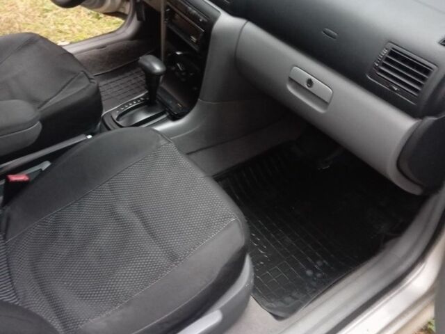 Серый Шкода Октавия, объемом двигателя 2 л и пробегом 239 тыс. км за 3300 $, фото 8 на Automoto.ua