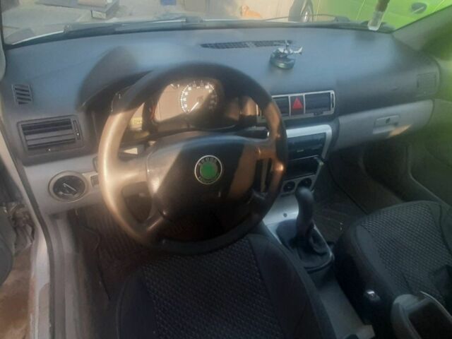 Серый Шкода Октавия, объемом двигателя 1.9 л и пробегом 380 тыс. км за 3200 $, фото 5 на Automoto.ua