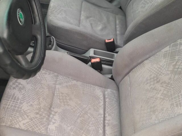 Шкода Октавія 2000 у Прилуках на Automoto.ua Сірий Шкода Октавія, об'ємом двигуна 0 л та пробігом 450 тис. км за 3700 $, фото 6 на Automoto.ua