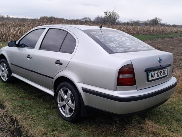 Шкода Октавія 2000 у Прилуках на Automoto.ua Сірий Шкода Октавія, об'ємом двигуна 0 л та пробігом 450 тис. км за 3700 $, фото 2 на Automoto.ua