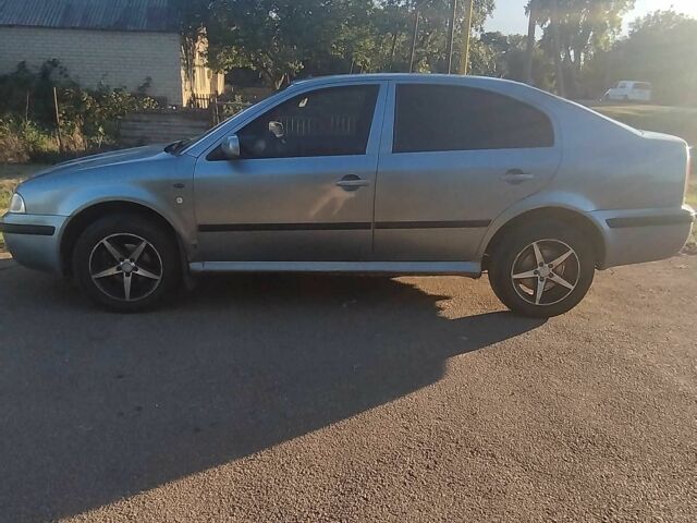 Серый Шкода Октавия, объемом двигателя 1.6 л и пробегом 242 тыс. км за 3700 $, фото 5 на Automoto.ua