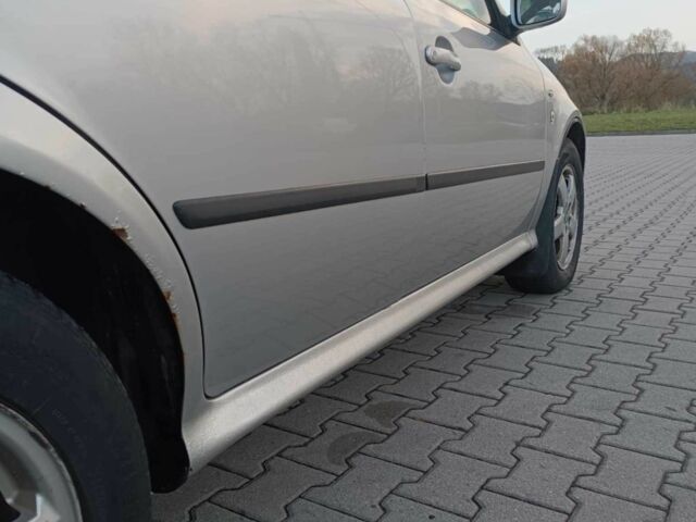 Серый Шкода Октавия, объемом двигателя 1.9 л и пробегом 370 тыс. км за 3900 $, фото 11 на Automoto.ua