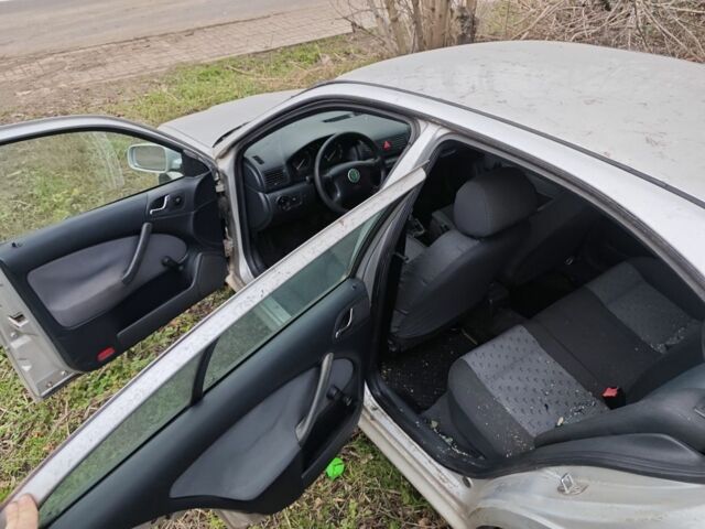 Сірий Шкода Октавія, об'ємом двигуна 1.9 л та пробігом 300 тис. км за 1663 $, фото 6 на Automoto.ua