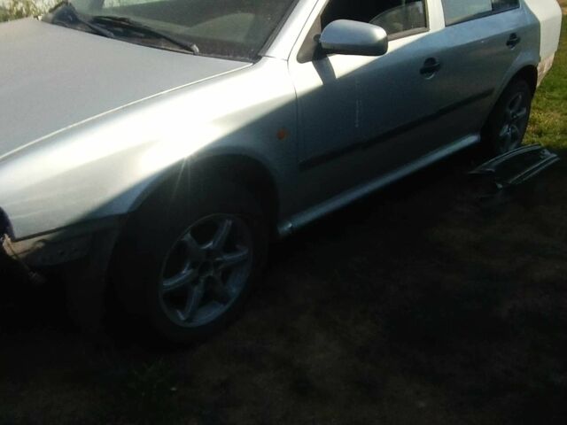 Шкода Октавия 2001 в Кременчуге на Automoto.ua Серый Шкода Октавия, объемом двигателя 1.6 л и пробегом 300 тыс. км за 500 $, фото 1 на Automoto.ua