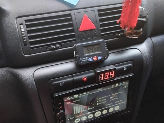 Серый Шкода Октавия, объемом двигателя 1.6 л и пробегом 362 тыс. км за 4400 $, фото 5 на Automoto.ua