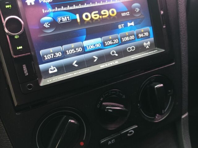 Сірий Шкода Октавія, об'ємом двигуна 1.6 л та пробігом 266 тис. км за 3750 $, фото 19 на Automoto.ua