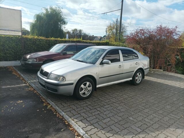 Сірий Шкода Октавія, об'ємом двигуна 1.6 л та пробігом 266 тис. км за 3750 $, фото 9 на Automoto.ua