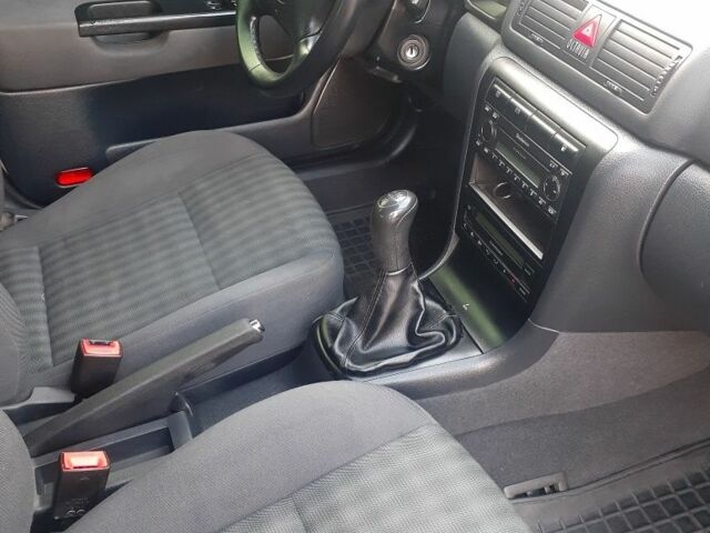 Сірий Шкода Октавія, об'ємом двигуна 1.6 л та пробігом 133 тис. км за 4500 $, фото 16 на Automoto.ua