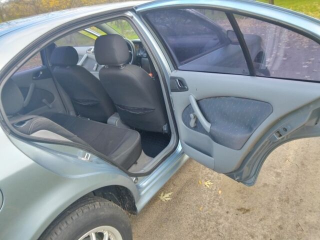 Сірий Шкода Октавія, об'ємом двигуна 1.6 л та пробігом 320 тис. км за 4000 $, фото 4 на Automoto.ua