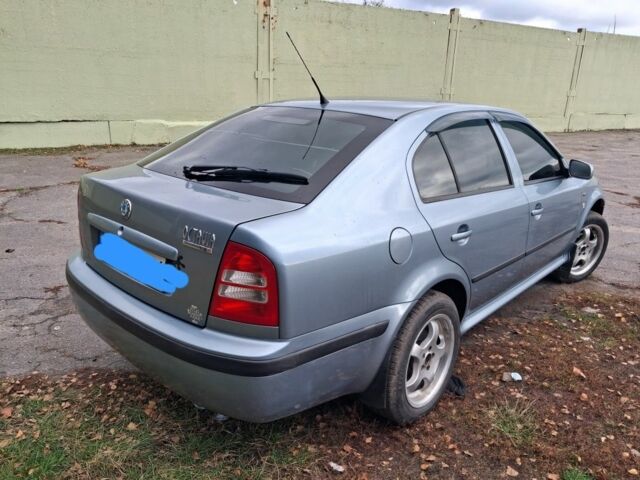 Серый Шкода Октавия, объемом двигателя 0 л и пробегом 331 тыс. км за 4000 $, фото 6 на Automoto.ua