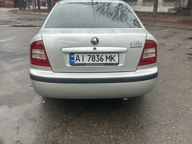 Серый Шкода Октавия, объемом двигателя 2 л и пробегом 287 тыс. км за 3900 $, фото 4 на Automoto.ua