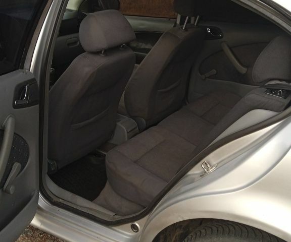 Сірий Шкода Октавія, об'ємом двигуна 1.6 л та пробігом 280 тис. км за 2850 $, фото 5 на Automoto.ua