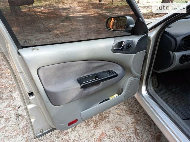 Сірий Шкода Октавія, об'ємом двигуна 1.9 л та пробігом 395 тис. км за 4200 $, фото 5 на Automoto.ua