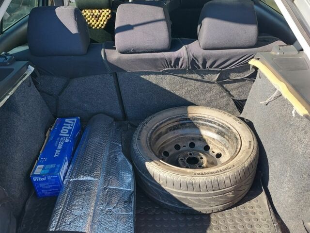 Серый Шкода Октавия, объемом двигателя 1.6 л и пробегом 450 тыс. км за 3300 $, фото 7 на Automoto.ua