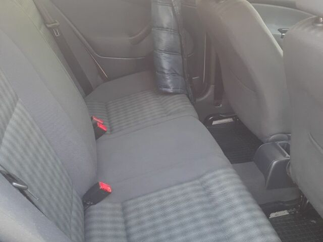 Сірий Шкода Октавія, об'ємом двигуна 1.6 л та пробігом 133 тис. км за 4500 $, фото 7 на Automoto.ua