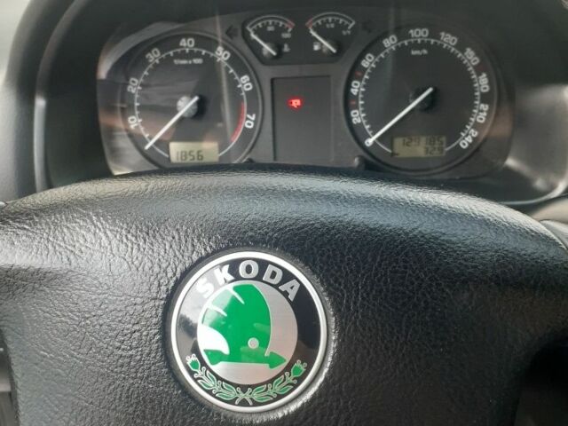 Сірий Шкода Октавія, об'ємом двигуна 1.6 л та пробігом 133 тис. км за 4500 $, фото 6 на Automoto.ua