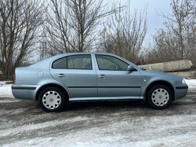 Серый Шкода Октавия, объемом двигателя 1.6 л и пробегом 181 тыс. км за 5950 $, фото 2 на Automoto.ua