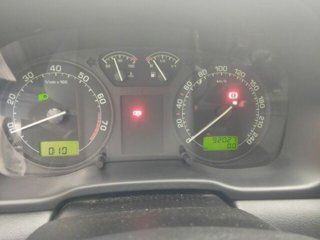 Серый Шкода Октавия, объемом двигателя 1.6 л и пробегом 92 тыс. км за 6300 $, фото 3 на Automoto.ua