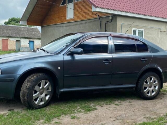 Серый Шкода Октавия, объемом двигателя 1.6 л и пробегом 179 тыс. км за 4950 $, фото 3 на Automoto.ua