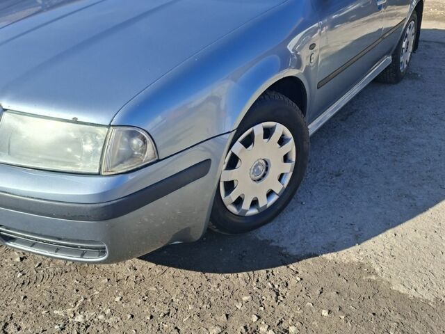 Серый Шкода Октавия, объемом двигателя 0 л и пробегом 300 тыс. км за 2300 $, фото 12 на Automoto.ua