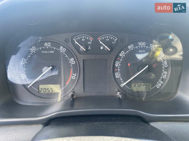Серый Шкода Октавия, объемом двигателя 1.6 л и пробегом 372 тыс. км за 4600 $, фото 16 на Automoto.ua