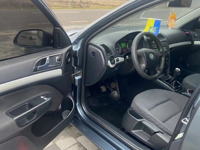 Серый Шкода Октавия, объемом двигателя 1.9 л и пробегом 310 тыс. км за 5850 $, фото 6 на Automoto.ua