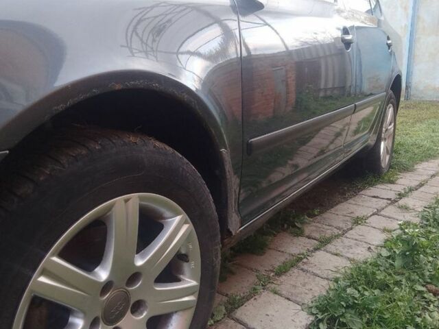 Сірий Шкода Октавія, об'ємом двигуна 2 л та пробігом 224 тис. км за 4500 $, фото 7 на Automoto.ua