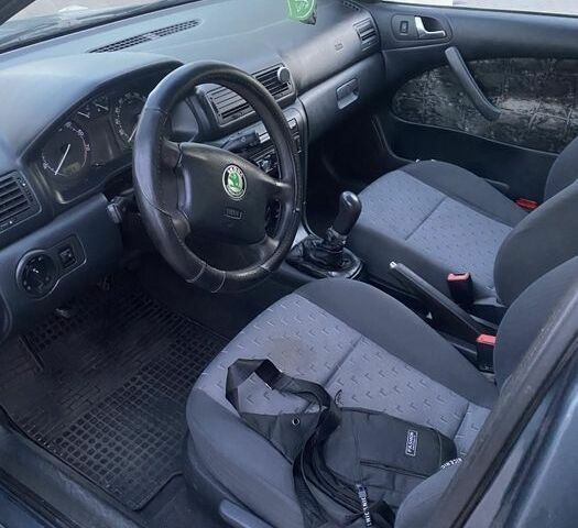 Сірий Шкода Октавія, об'ємом двигуна 1.6 л та пробігом 170 тис. км за 4300 $, фото 4 на Automoto.ua