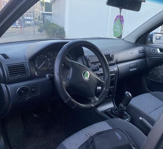 Сірий Шкода Октавія, об'ємом двигуна 1.6 л та пробігом 170 тис. км за 4300 $, фото 3 на Automoto.ua