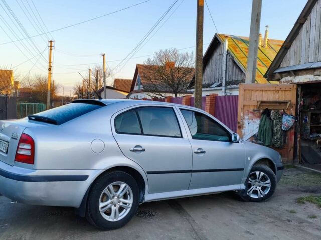 Серый Шкода Октавия, объемом двигателя 1.6 л и пробегом 406 тыс. км за 3111 $, фото 8 на Automoto.ua