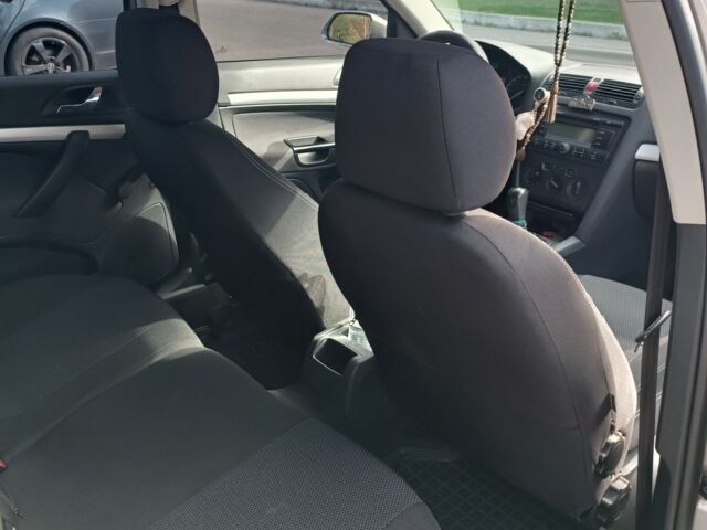 Шкода Октавия 2006 в Александрие на Automoto.ua Серый Шкода Октавия, объемом двигателя 0 л и пробегом 250 тыс. км за 6200 $, фото 8 на Automoto.ua