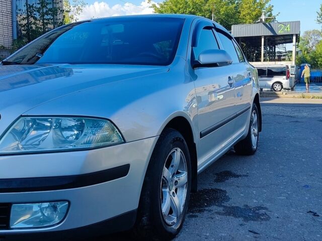 Серый Шкода Октавия, объемом двигателя 1.6 л и пробегом 230 тыс. км за 6600 $, фото 6 на Automoto.ua
