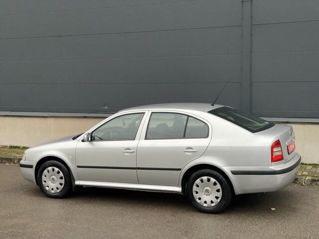 Серый Шкода Октавия, объемом двигателя 1.6 л и пробегом 190 тыс. км за 5800 $, фото 12 на Automoto.ua