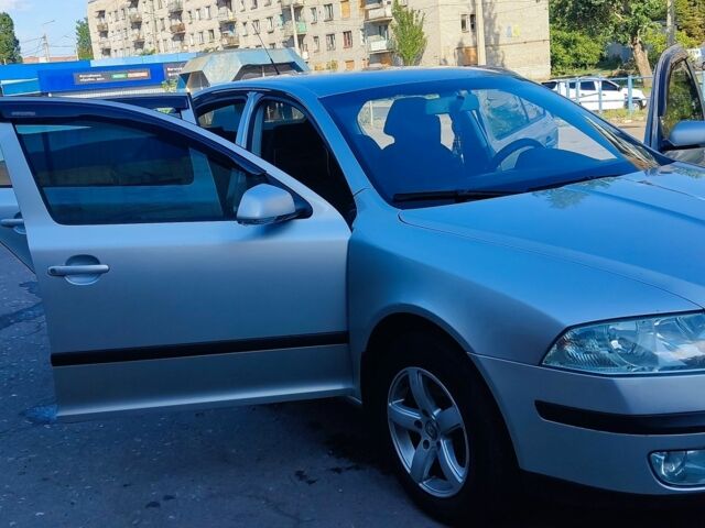 Серый Шкода Октавия, объемом двигателя 1.6 л и пробегом 230 тыс. км за 6600 $, фото 2 на Automoto.ua