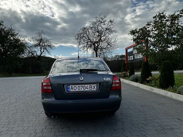 Серый Шкода Октавия, объемом двигателя 2 л и пробегом 350 тыс. км за 6000 $, фото 2 на Automoto.ua