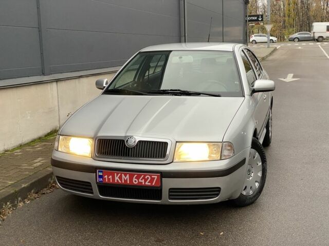 Серый Шкода Октавия, объемом двигателя 1.6 л и пробегом 190 тыс. км за 5800 $, фото 5 на Automoto.ua