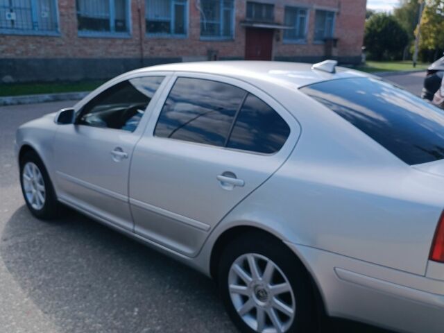 Шкода Октавия 2006 в Александрие на Automoto.ua Серый Шкода Октавия, объемом двигателя 0 л и пробегом 250 тыс. км за 6200 $, фото 12 на Automoto.ua